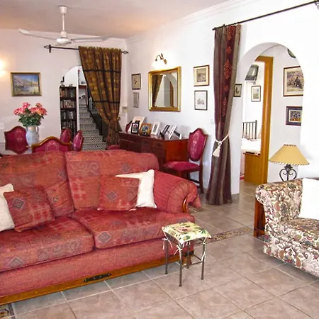 Casa De Luz Vinuela